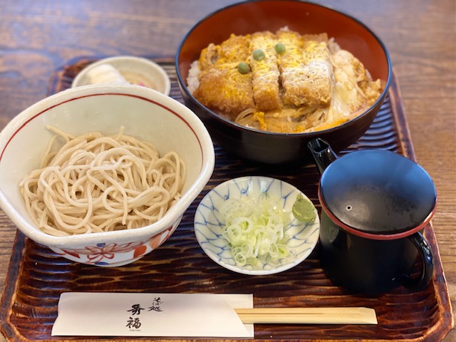 そば処 秀福｜鎌倉市常盤にある、貴重な地元民向けの老舗お蕎麦屋さん